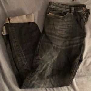 Slightly worn safado cut diesel